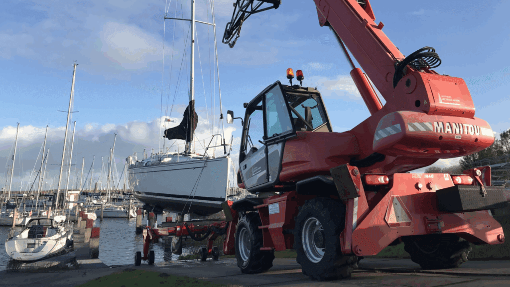 manutention_voilier_jachthaven_lelystad_haven
