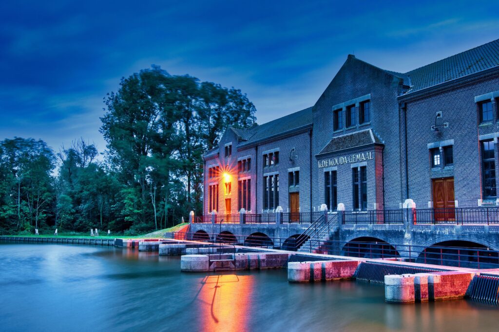 Ir. D.F. Woudagemaal (station de pompage à la vapeur de D.F. Wouda)