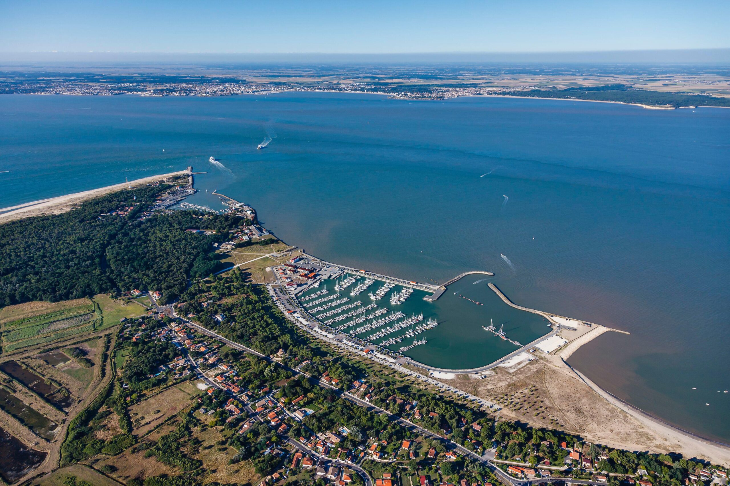 Vue sur la pointe de Grave et estuaire de la Gironde