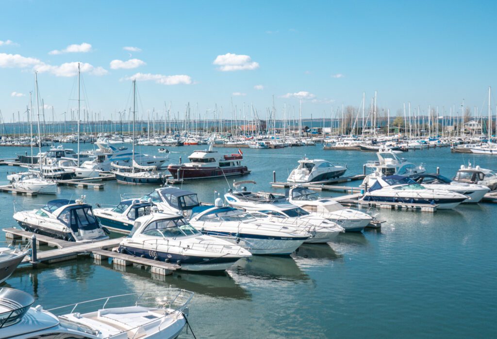 Marina Cape Helius